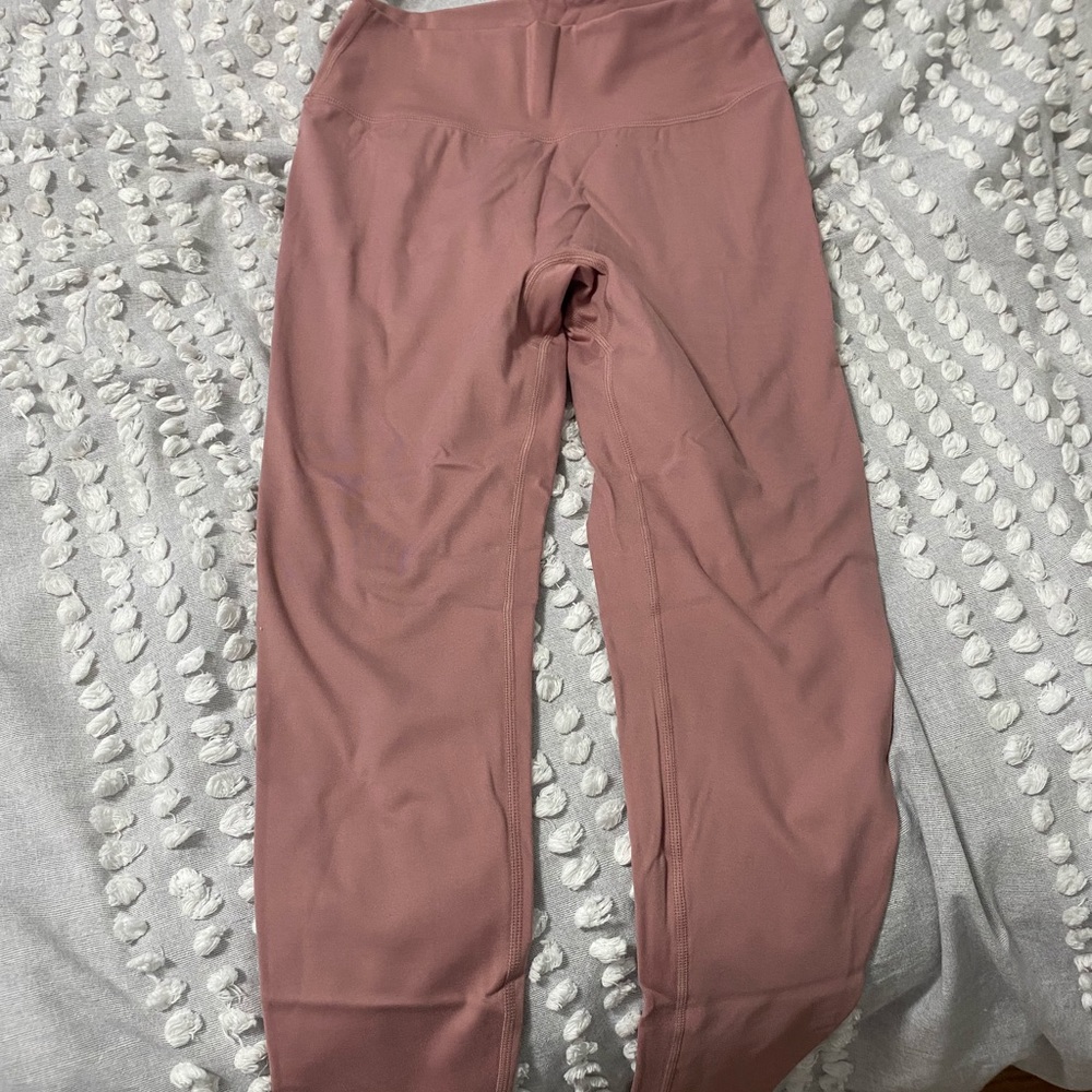 Alphalete leggings